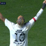 Neymar fires Santos past leaders Flamengo with late winner