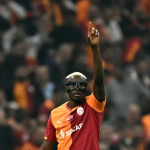 Barcelona eyeing Osimhen as Lewandowski replacement